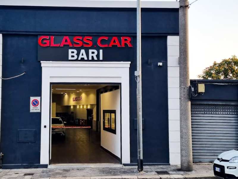 Glass Car Bari