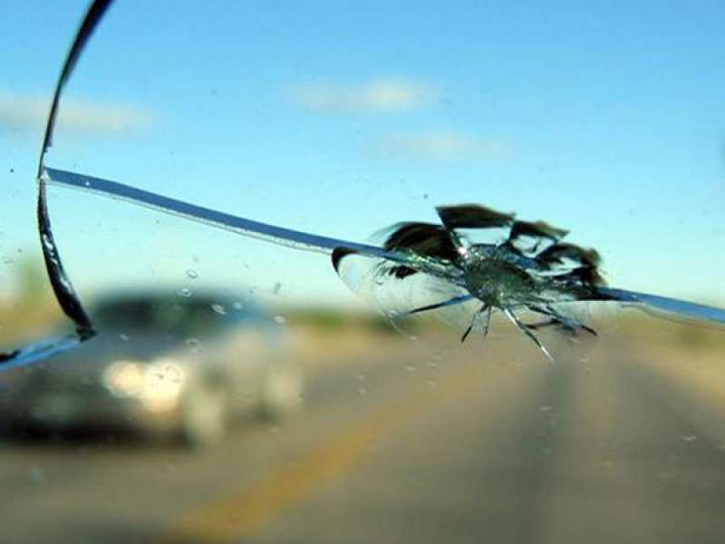 Sostituzione e riparazione vetri auto Bari